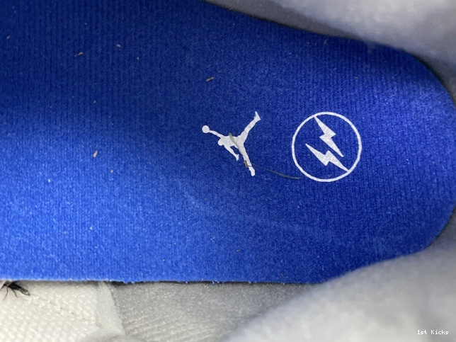 Jordan CT8532-040 White Air Blue Retro 3 0815